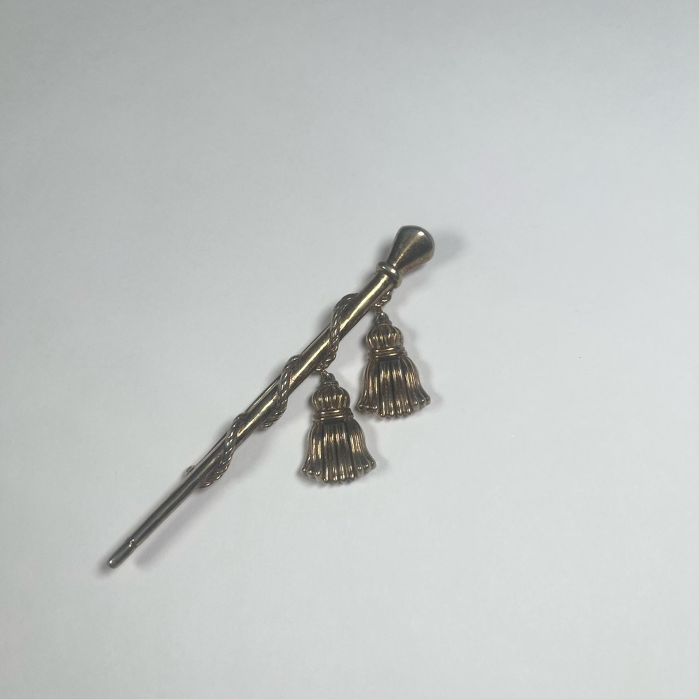 Vintage Trifari Pat Pend Baton Brooch with Articulated Tassels